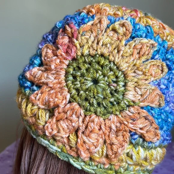 Crochet mammoth sunflower beanie soft acrylic yarn medium new - Picture 2 of 11
